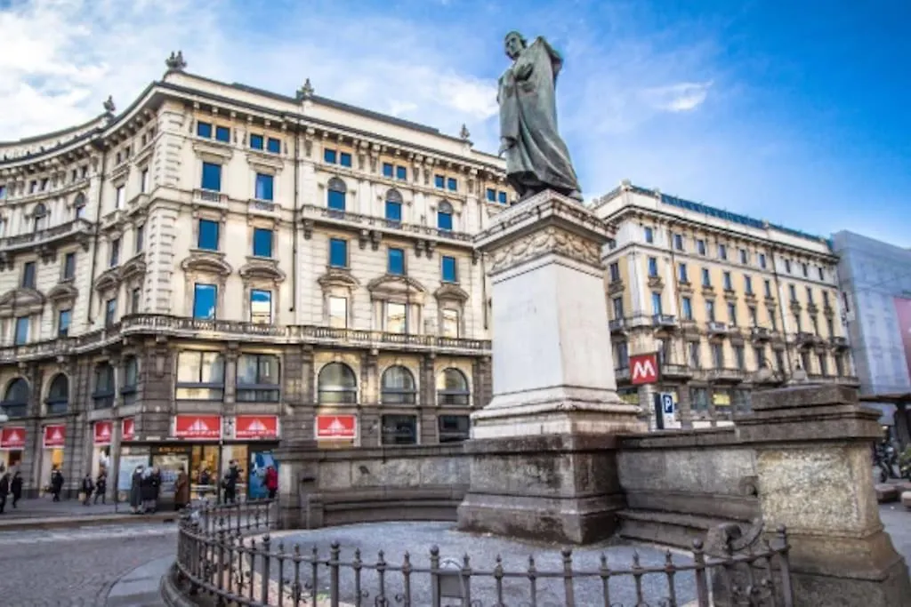 Piazza Duomo - Antico Appartamento Dell'800 Milan Italy